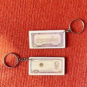 Móc khóa treo balo hình tiền xưa - Tờ 30 đồng bến nhà rồng 1981