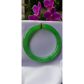 Vòng tay nữ đá cẩm thạch tự nhiên Ngọc Lý Đẹp 54mm x cọng 8mm Màu Xanh Lý tươi sáng bóng mượt đẹp Nữ 53kg - 60kg đeo Vòng hợp nữ mệnh Mộc mệnh Hỏa mệnh Thủy ạ