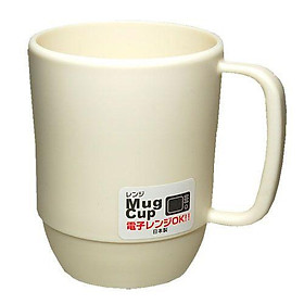 Cốc nhựa uống nước màu trắng sữa