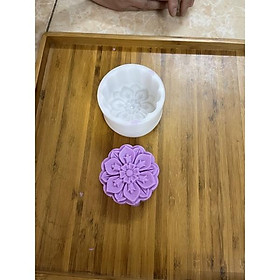 Mua KHUÔN TRUNG THU CỐC 2D TRÒN NHIỀU MẪU (khách tự chọn mẫu)