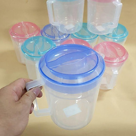 Mua Ca nhựa đựng trà đá  nước 2L/2.5L có vạch đo khối lượng nước