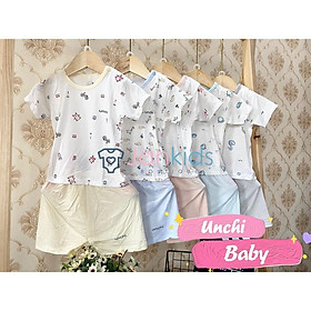 Bộ quần áo cộc tay cho bé chất Petit cao cấp (loại cúc vai, áo trắng in kín, quần màu)