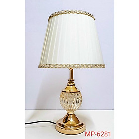 Đèn ngủ pha lê để bàn đẹp trang trí phòng ngủ đẳng cấp sang trọng