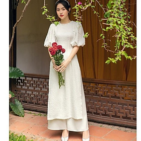 Áo Dài Trắng , Thiết Kế Tay Chuông Nhẹ Nhàng Xiêu Xinh Cho Các Nàng