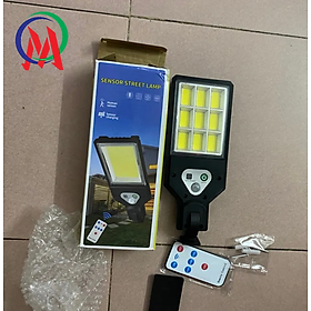 Mua Đèn đường LED năng lượng mặt trời 9COB Cảm biến cơ thể IP65 Đèn ngoài trời chống thấm nước cho sân vườn lối đi