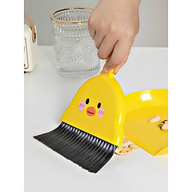 Mua Bộ Chổi Và Đồ Hốt Rác Mini Hình Vịt Vàng Tiện Lợi Dễ Sử Dụng