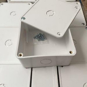 Mua Hộp kỹ thuật điện bảo vệ nguồn camera