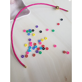 Dây Phối Vòng Tay MÀU HỒNG ĐIỀU ĐẬM ĐẸP DẺO Co Giãn Có 2 Khoen Vàng Nữ Phối Với Hạt Lu Đá Tự Nhiên Các Loại Vào Làm Vòng Đeo Tay Kiểu ạ Size Dây 3mm Nữ Về để Hạt Lu Vào ở Giữa Rút Dây VÀo 2 Lỗ Khoẻn Vàng Trên Dây là đeo đẹp ạ