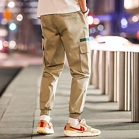 Quần Jogger Kaki Nam Túi Hộp Màu Xanh