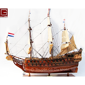 Mô Hình Thuyền Gỗ Phong Thủy Dạng Thuyền Cổ FRIESLAND Chính Hãng Hàng Xuất Khẩu Chất Lượng Cao