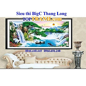 Tranh thêu chữ thập tùng nghênh khách 223048 cỡ bé thêu kín (chưa thêu)