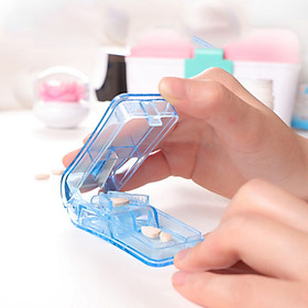 Wutong Anan cut medicine can fix the tablet splitter transparent cutting box portable mini plastic medicine box blue