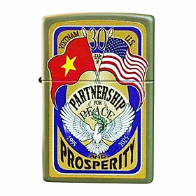 Bật lửa Zippo 221-VNUS30 Kỷ Niệm 30 Năm Quan Hệ Việt - Mỹ (1995-2025) Chính Hãng Mỹ, Thiết Kế Đối Tác Chiến Lược Toàn Diện