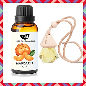 Tinh Dầu Vỏ Quýt Kobi (30ml) Treo Xe Hơi, Treo Phòng, Tủ Quần Áo - Tinh Dầu Thiên Nhiên Nguyên Chất, Giúp Giảm Stress, Xua Đuổi Côn Trùng Và Khử Mùi Hiệu Quả, Thích Hợp Dùng Với Đèn Xông Và Máy Khuếch Tán - Tặng Kèm Vỏ Lọ Treo Sang Trọng, Tiện Dụng