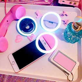 Mua ĐÈN LED GẮN ĐIỆN THOẠI CHỤP ẢNH TỰ SƯỚNG