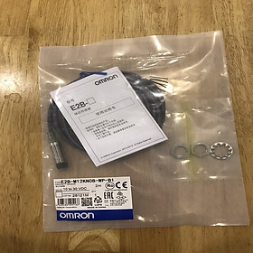 Mua Cảm biến tiệm cận E2B-M12KN08-WP-B1 Hàng nhập khẩu