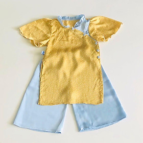 Áo dài bé gái Bi vàng lụa - AICDBGDWAOPQ - AIN Closet