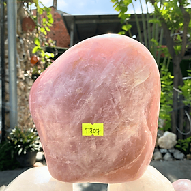 Mua Núi đá thạch anh hồng NHASAN T707  nặng 3.2kg  kích thước: cao 17cm x ngang 15cm x dày 7cm