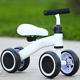Xe thăng bằng 4 bánh cho bé