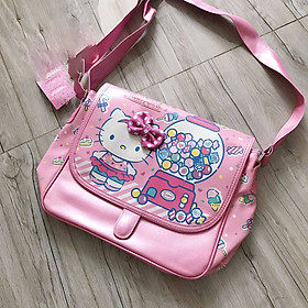 TÚI ĐEO CHÉO 2 NGĂN HÌNH HELLO KITTY FRESH PUNCH NƠ NỔI MÀU HỒNG LỢT CHO TRẺ EM, HỌC SINH BÉ GÁI - KTP282 - THÁI LAN - (30x10x24cm)