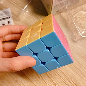 Rubik 3x3 Xoay trơn dễ chơi