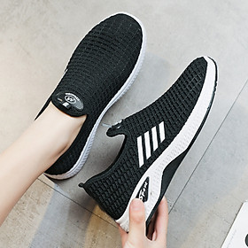 Giày thể thao sneaker nữ hoa cúc đi bộ cực êm siêu xinh V287