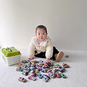 Thùng  đồ chơi 30 xe ô tô nhiều màu sắc , nhiều loại 