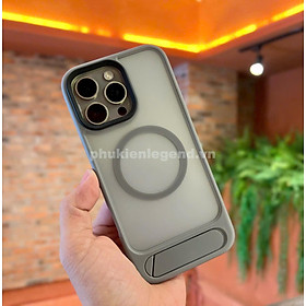 Ốp lưng cho iPhone 16 Pro hiệu Likgus VALOR hỗ trợ sạc từ , lưng nhám viền màu có giá đỡ kim loại , chống sốc chống va dập thời trang cao cấp - Hàng chính hãng - Gray titan