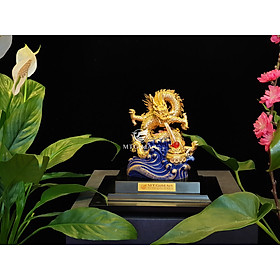 Tượng Rồng phong thủy vờn ngọc dát vàng (22x17x14cm) MT Gold Art- Hàng chính hãng, trang trí nhà cửa, phòng làm việc, quà tặng sếp, đối tác, khách hàng, tân gia, khai trương 