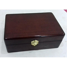 Hộp Đựng Trang Sức kích thước  ( 22 x15 x9 cm ) với thiết kế sang trọng và chất liệu tốt DAICAT hàng chính hãng