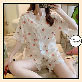 Bộ ngủ Pijama Lụa đùi mềm mỏng nhẹ, mặc nhà thoải mái mát mẻ - Set đồ ngủ chất liệu mát, nhẹ họa tiết dâu tây B050
