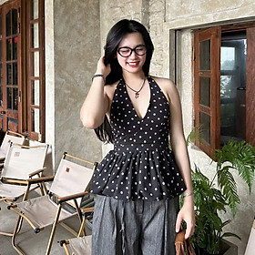 Áo chấm bi cổ yêm siêu xinh