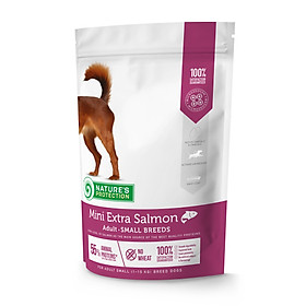 NATURE’S PROTECTION MINI EXTRA SALMON Thức ăn giàu cá hồi dành cho chó trưởng thành thuộc giống chó nhỏ