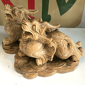 Tỳ hưu đá tự nhiên màu vàng cho người mệnh Kim và Thổ ngọc tự nhiên vàng nâu của VN nặng 8.5kg bao gồm cả chân đế