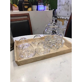 Set ấm thuỷ tinh gồm 1 khay trà gỗ, 6 chén, 6 đĩa kê, 1 đế tim thuỷ tinh, 1 ấm