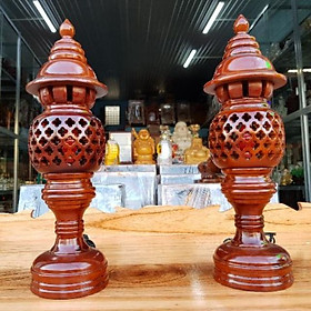 Cặp đèn thờ gỗ tràm bông vàng cao 41 cm