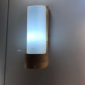 Đèn treo tường đế gỗ kết hợp bóng led 5w- đèn cầu thang- đèn phòng ngủ
