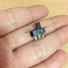 Mua Đế pin 9V kèm công tắc và đèn led dùng để chế tạo