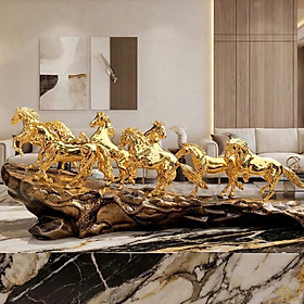 Tượng Bát Mã Truy Phong Mạ Vàng mẫu quà độc đáo, ấn tượng trong những dịp đặc biệt như mừng sinh nhật, quà mừng thăng chức, mừng khai trương hay dịp Tết Bính Ngọ 2026