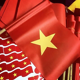 Mua CỜ VẪY KHAI GIẢNG CỜ ĐỎ SAO VÀNG CẦM TAY LOẠI VẢI HÀNG ĐẸP