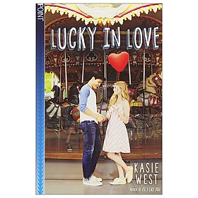 Hình ảnh Lucky In Love (Point Paperbacks)