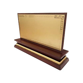 Bảng chức danh đế gỗ hoa văn DG01-D 275x60mm mặt inox không nội dung 240x120mm