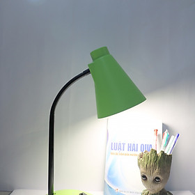 Mua Đèn led để bàn chống cận Milor ML - 7010