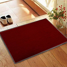 Mua Thảm chùi chân đế chống trượt dạng sọc Stripmate Màu đỏ đô