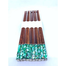Mua Hộp 10 đôi đũa ăn gỗ Trắc tự nhiên đầu cẩn trai xanh lá (vuông)
