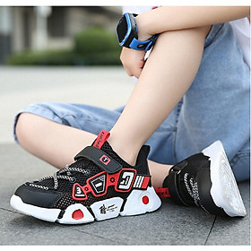 Giày sneaker bé trai đen đỏ siêu nhẹ cao cấp - GBT85