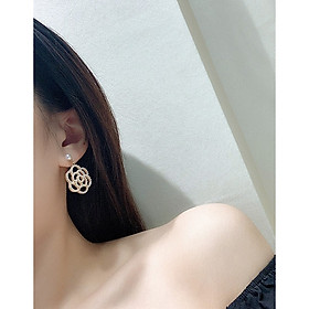 Bông tai ngọc trai hoa hồng sang trọng