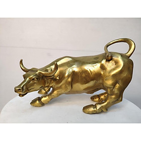 Mua trâu đồng phong thủy