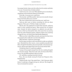Sách Harry Potter And The Deathly Hallows - Harry Potter và Bảo bối tử thần (English Book)