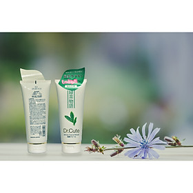 Sữa rửa mặt tinh chất trà xanh DrCute White Facial Wash 150g